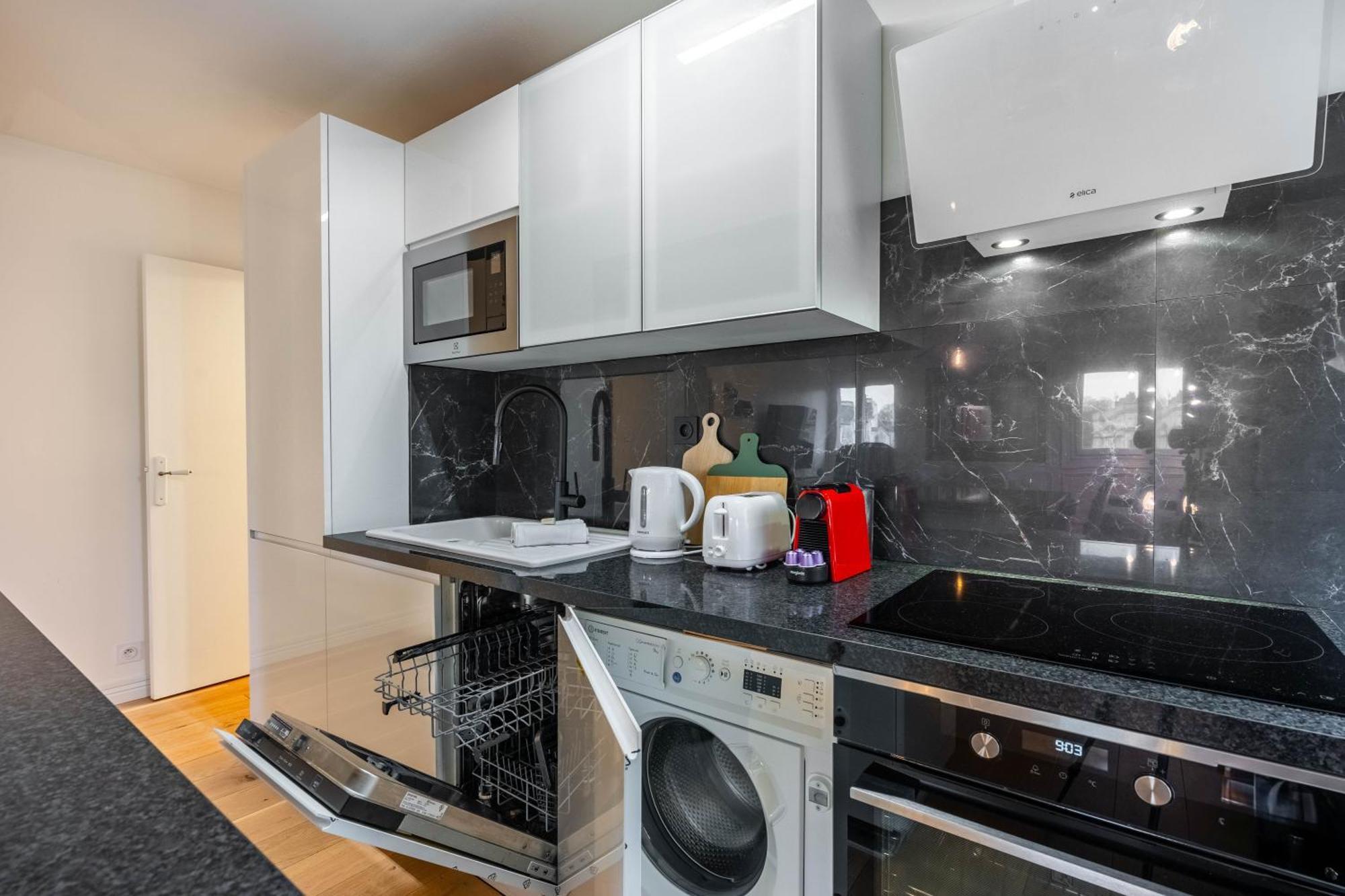 Le Precieux De Raoul Nancy Centre Avec Ascenseur Apartment Bagian luar foto